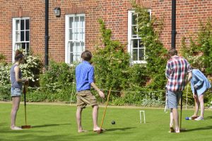 croquet-group