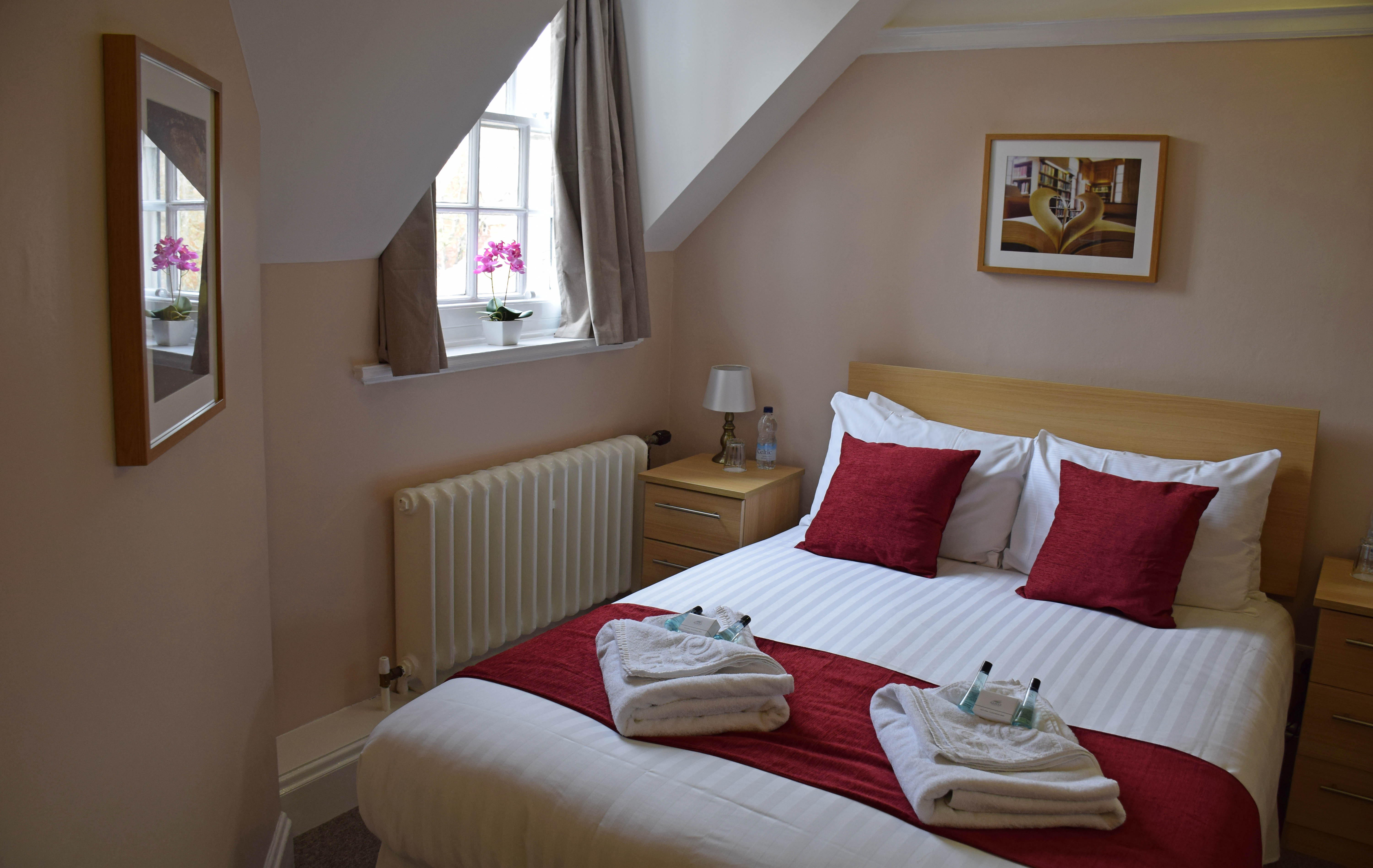 Bed And Breakfast St Hugh S College Oxford