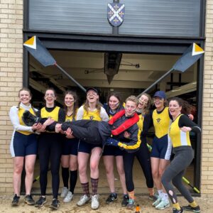 Women's crew and cox at Torpids