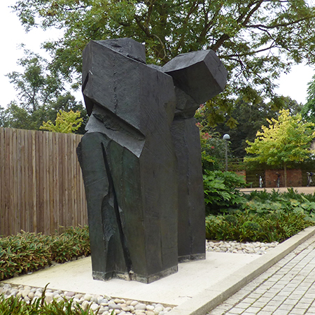 Ju Ming's 'Taichi Arch' - Forecourt of China Centre, St Hugh's College