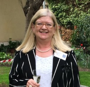 President of the St Hugh's Alumni Association, Veronica Lowe